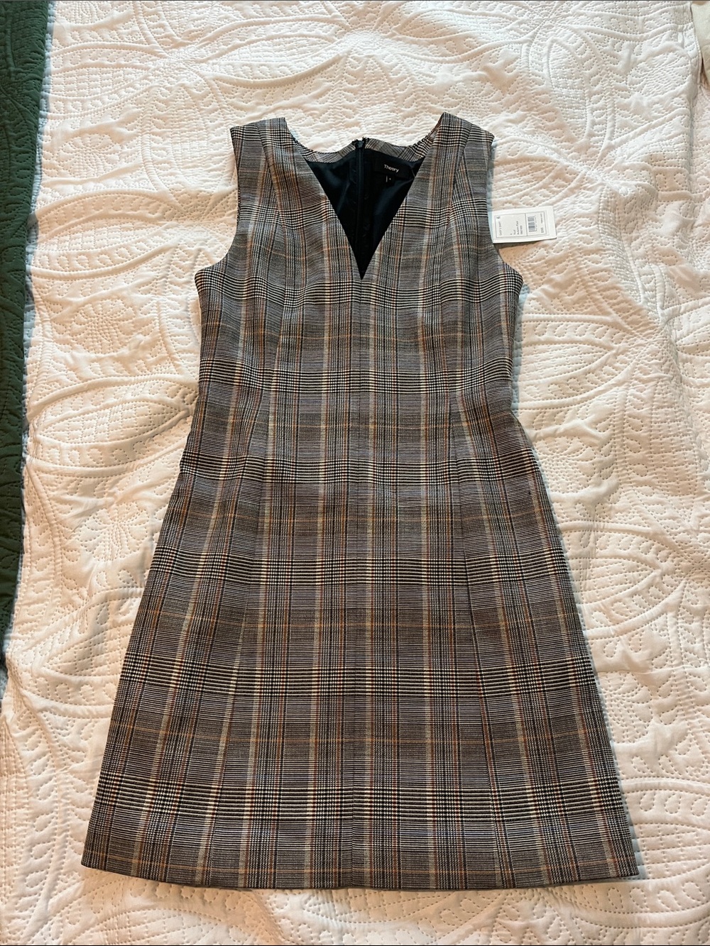 Theory Size 4 NWT Plaid Easy V Shift Dress in Autumn Plaid